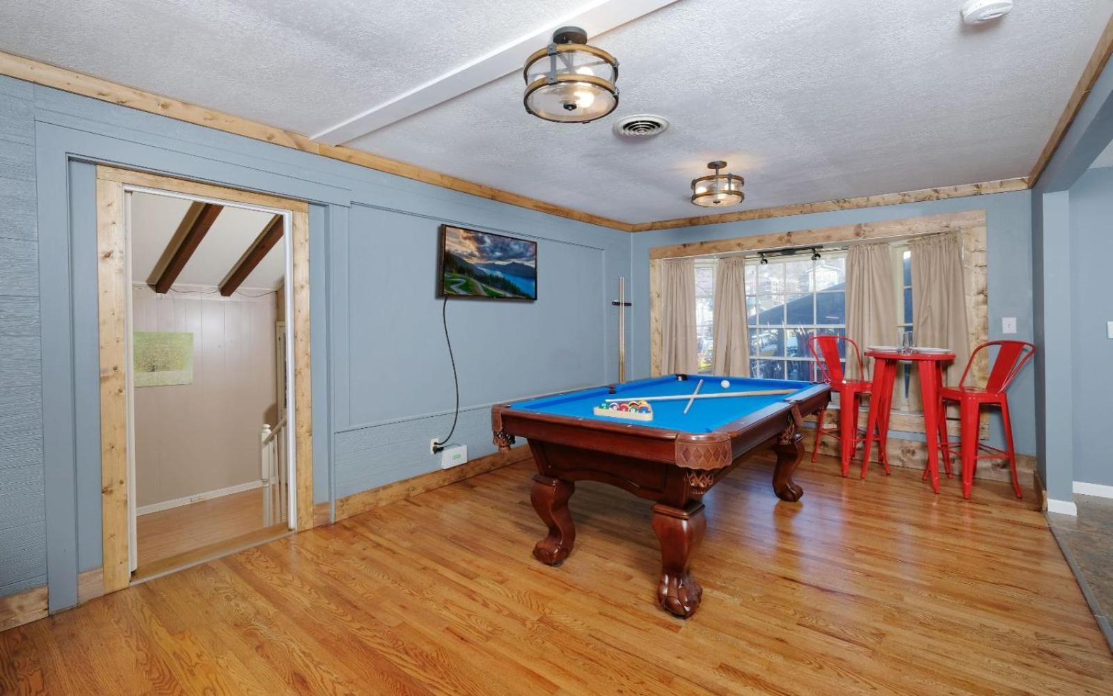 Red Oak Lodge Гетлинбург Екстериор снимка