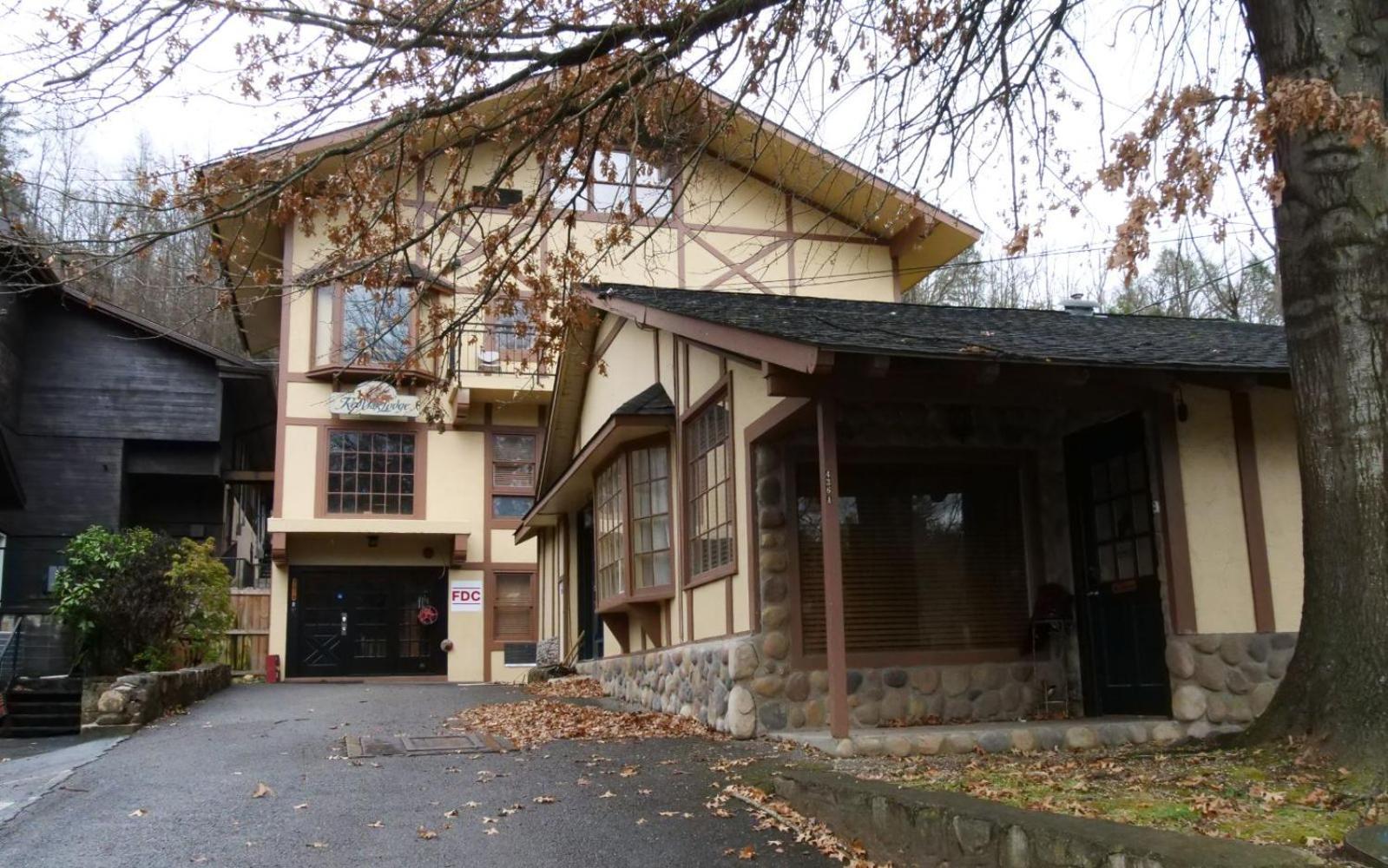 Red Oak Lodge Гетлинбург Екстериор снимка